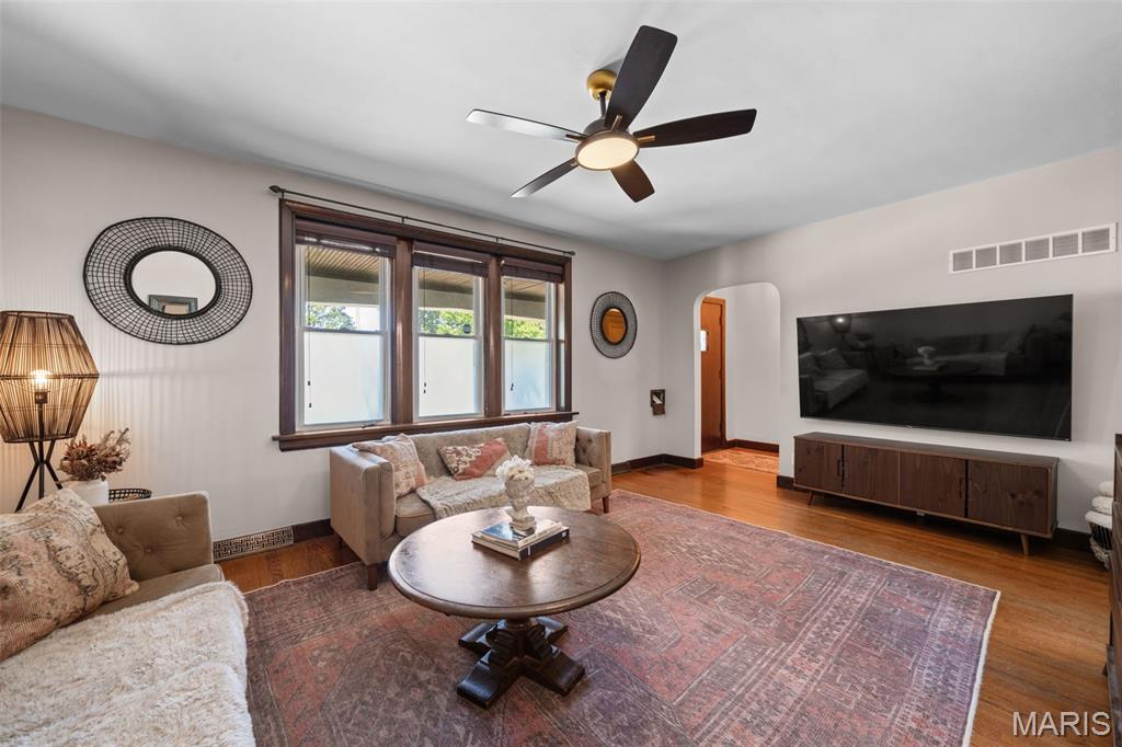 Toenges Add - Residential