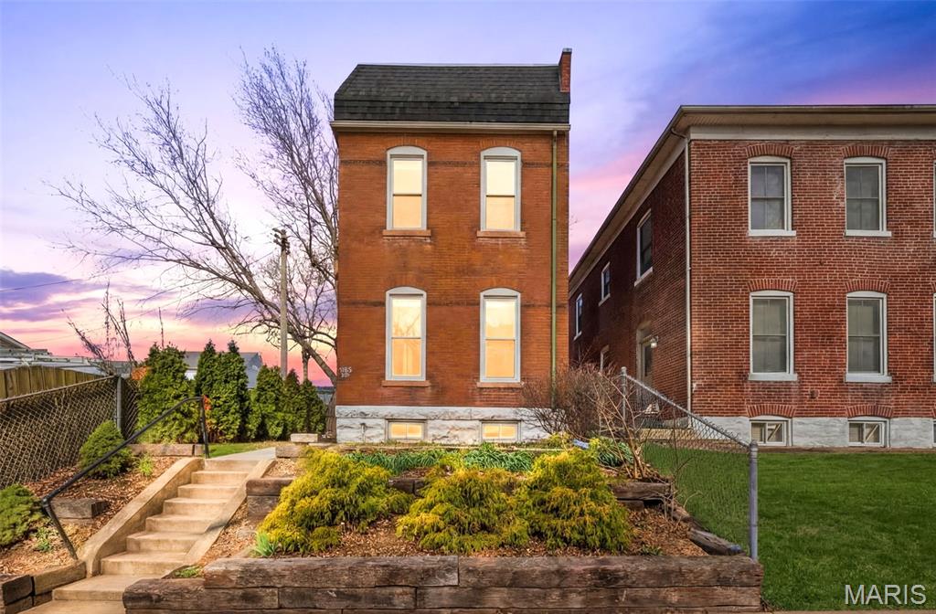 Welcome to 6717 Minnesota Ave—where classic South St. Louis charm meets modern updates. This beautifully renovated brick home offers 2 bedrooms, 1.5 bathrooms, and a bright, open layout designed for comfortable living.
Step inside to find a spacious living area with stylish LVP flooring, neutral paint, and abundant natural light. The updated kitchen features granite countertops, sleek cabinetry, and ample prep space, flowing seamlessly into a cozy dining area.
Upstairs, you’ll find two generously sized bedrooms with plush carpeting, updated fixutres, and a calming color palette. 
Enjoy your own private outdoor retreat with a deck perfect for relaxing or entertaining, along with a patio and fenced yard offering additional space for pets, gatherings, or gardening. Off-street parking adds extra convenience.

Additional highlights include:

Exposed brick accents for added character

Main-level laundry

Updated finishes throughout

Move-in ready condition

Located in a convenient South City location close to parks, shopping, dining, and major highways.

Perfect for an owner-occupant or investor—schedule your showing today!
