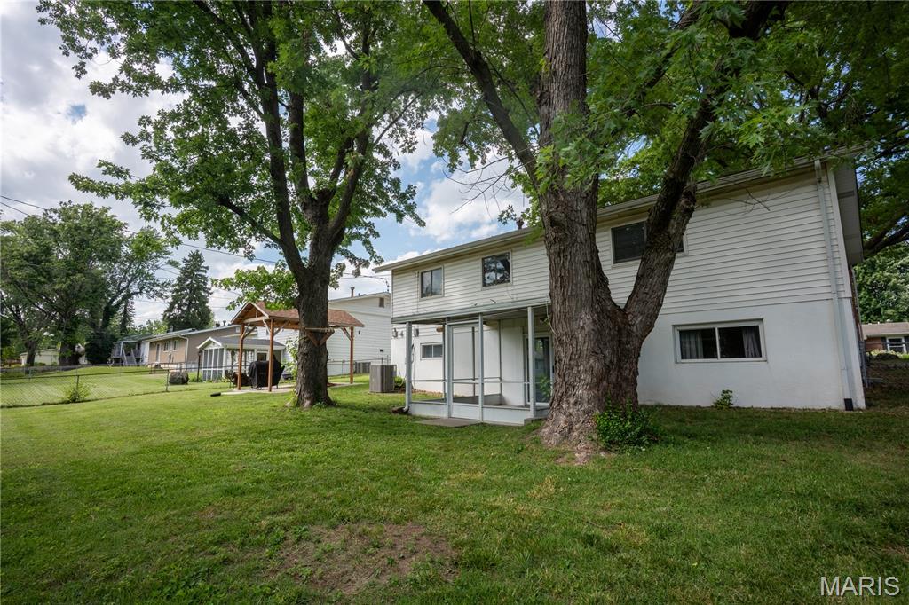 Coach Light Village 1 Amd - Residential