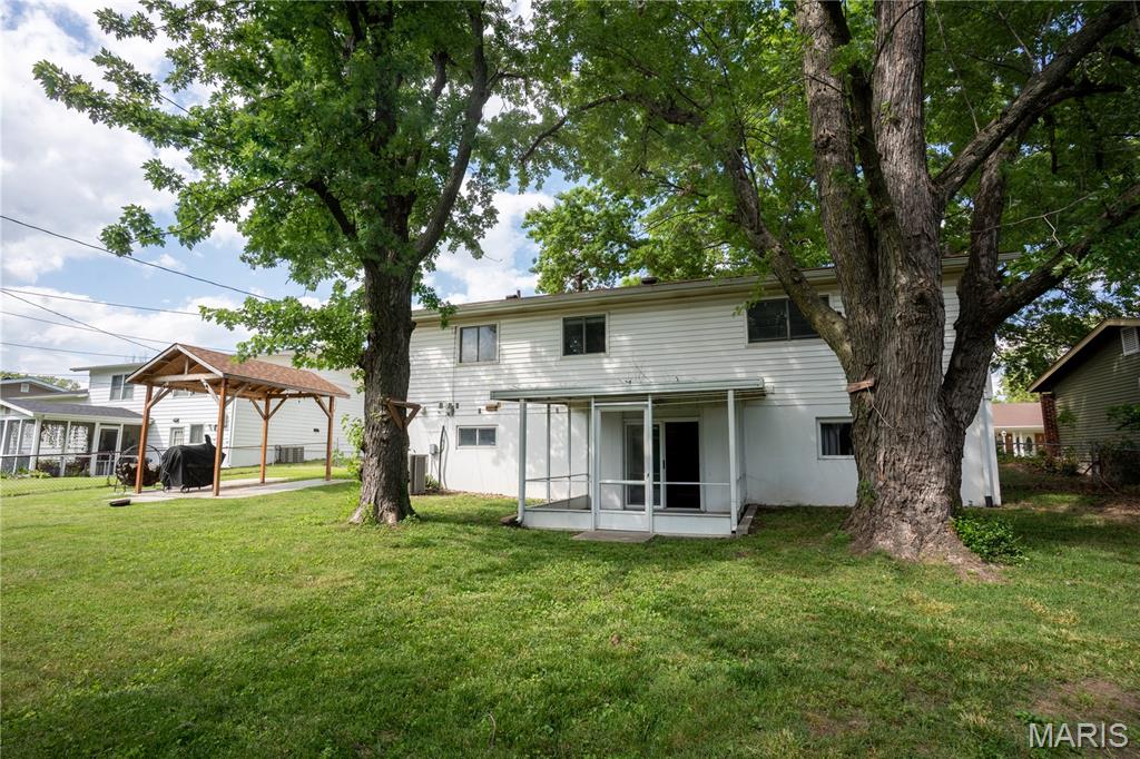 Coach Light Village 1 Amd - Residential