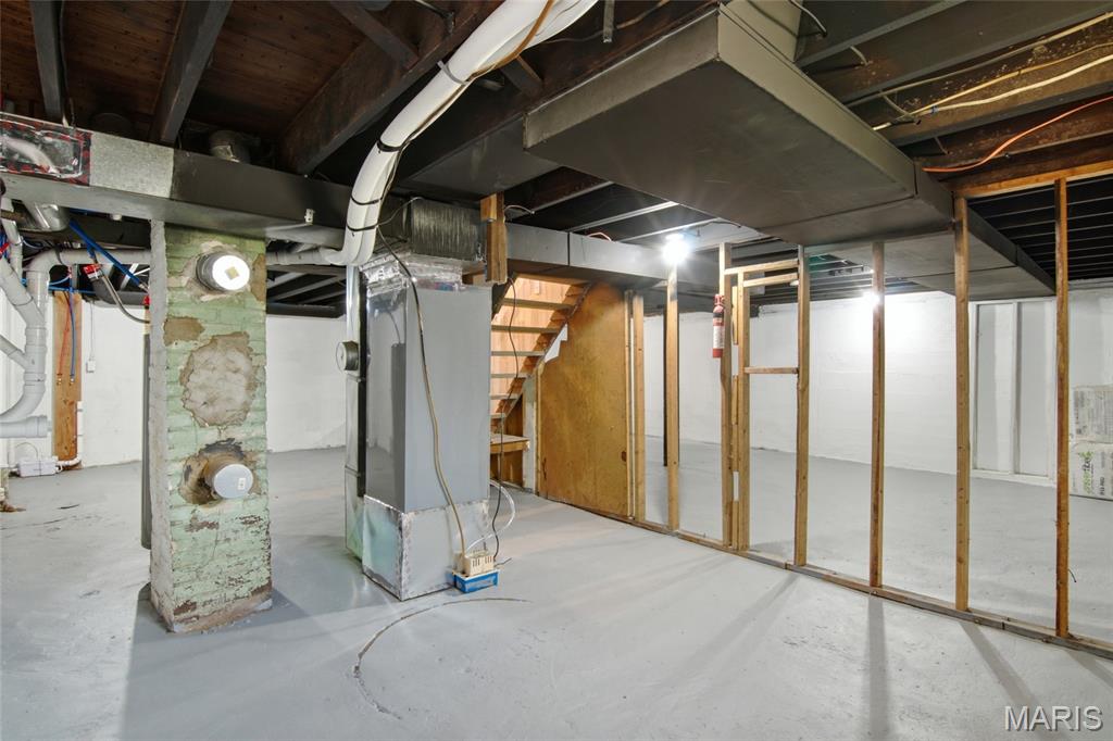 NOT IN A SUBDIVISION - Residential