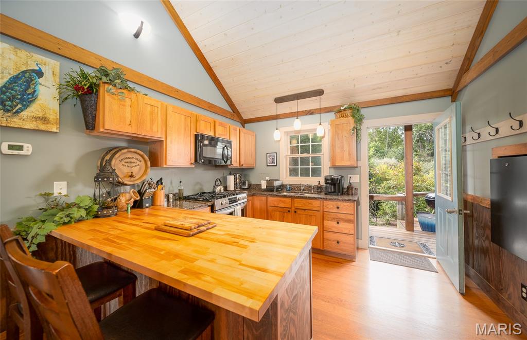 N/A - Commercial Sale