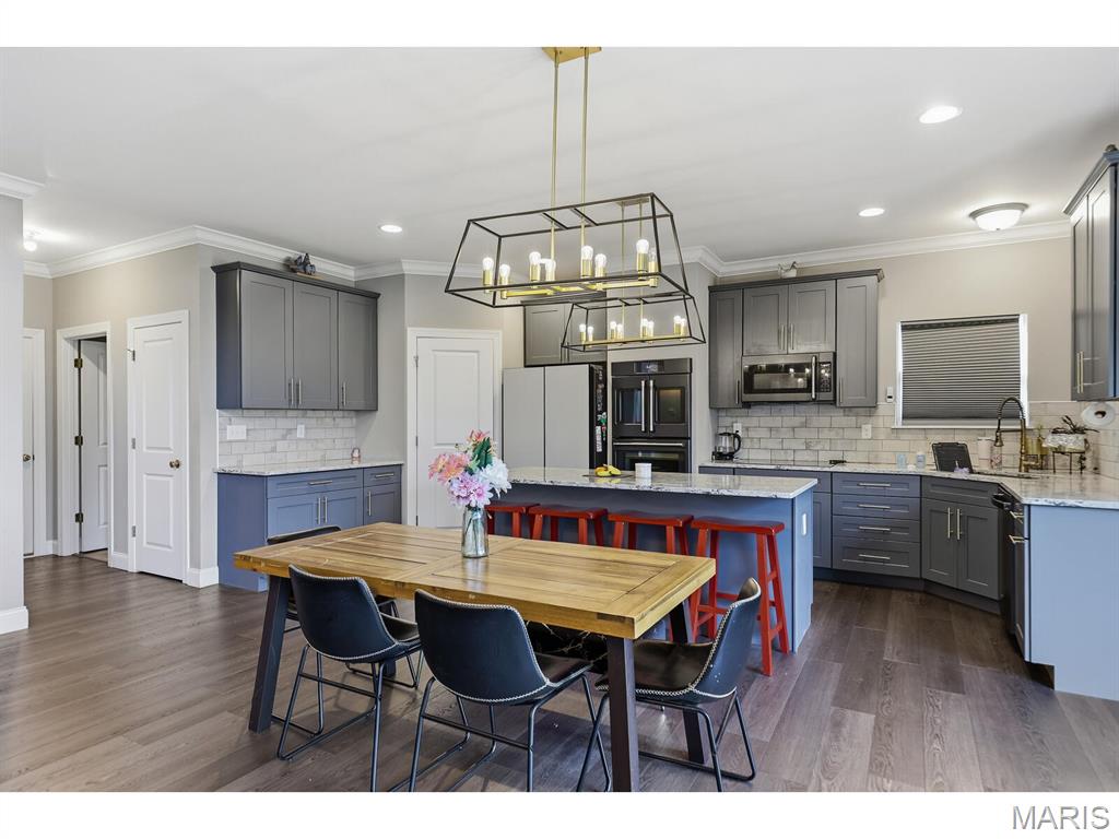 Fox Creek - Residential