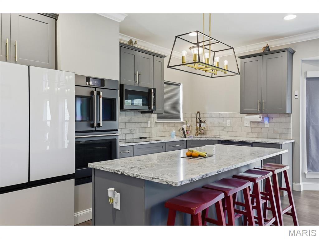 Fox Creek - Residential