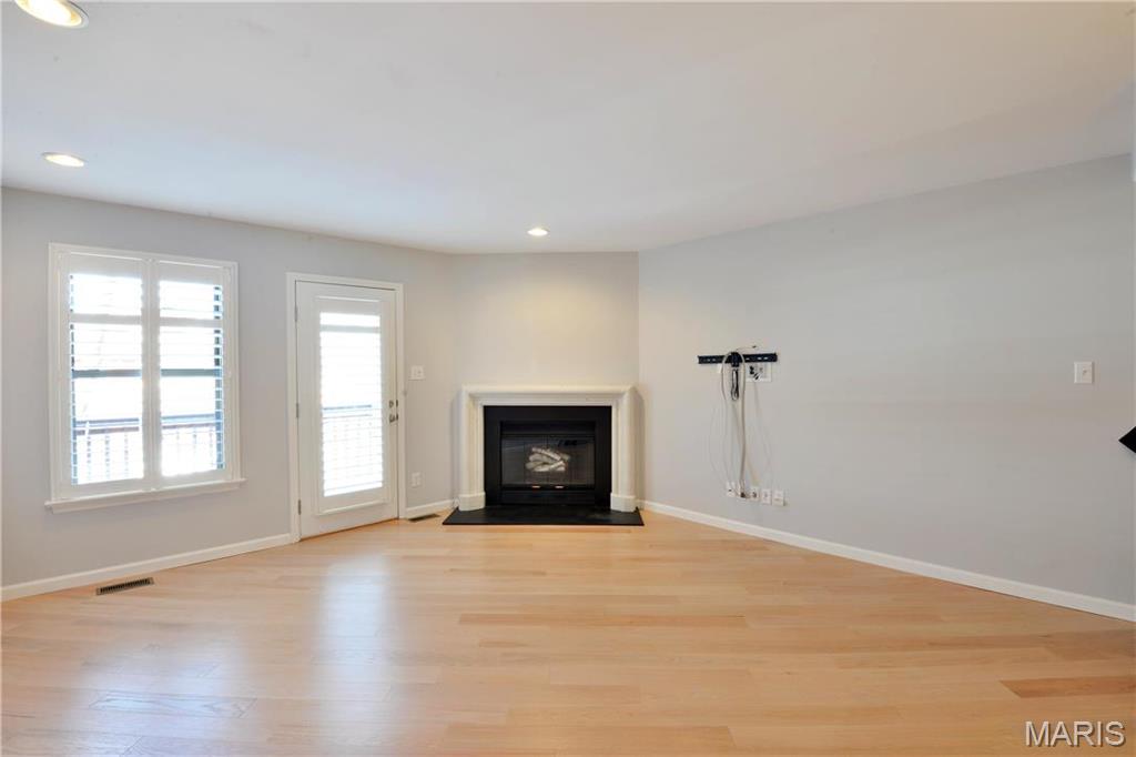 Chesterfield Village Twnhms A - Residential Lease
