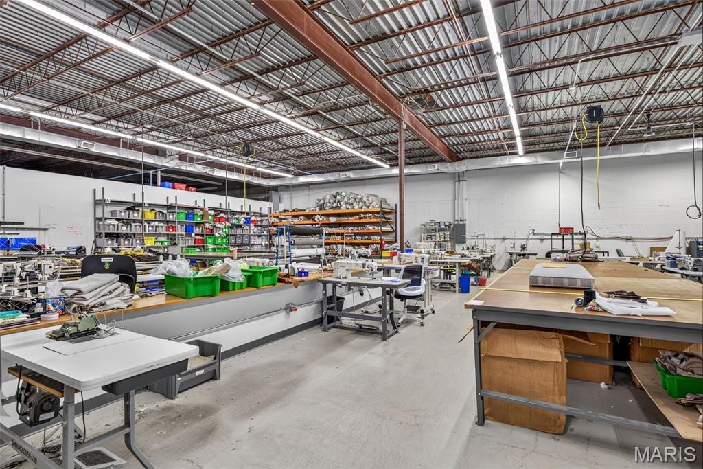 Old Town - Commercial Sale
