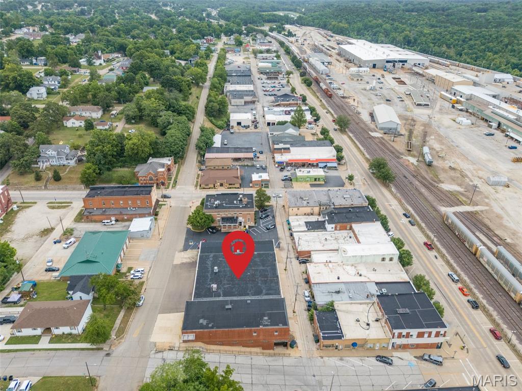 Old Town - Commercial Sale