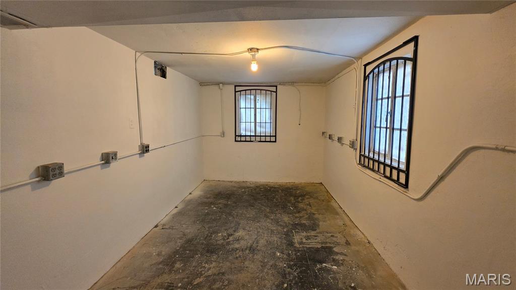 Carondelet Commons - Commercial Sale