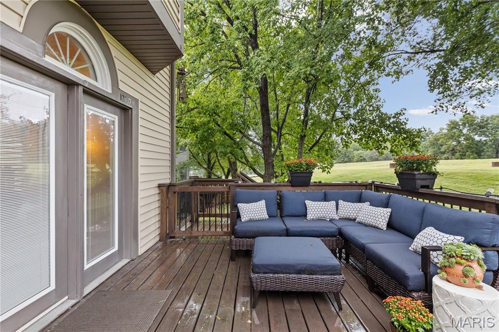 Field Pointe Condomnium Twelve - Residential