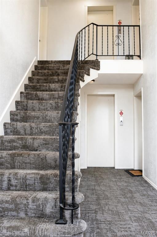 Cambridge Courts Condo - Residential