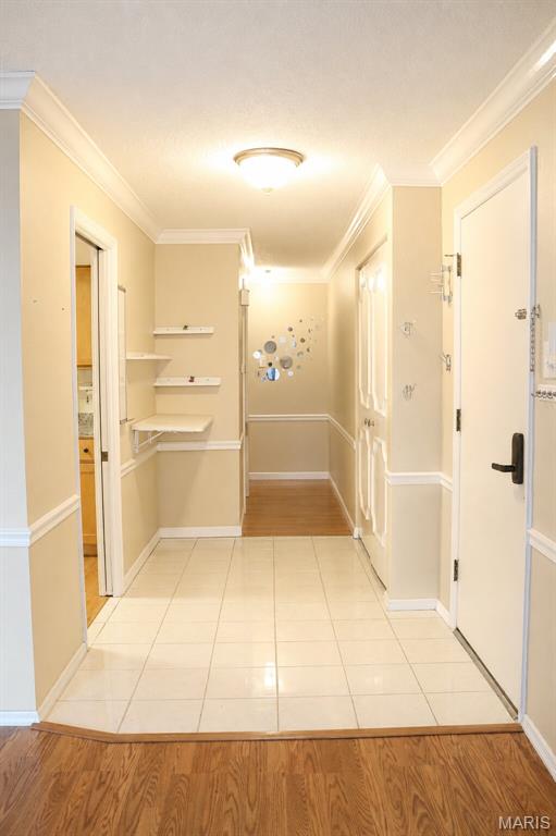Cambridge Courts Condo - Residential