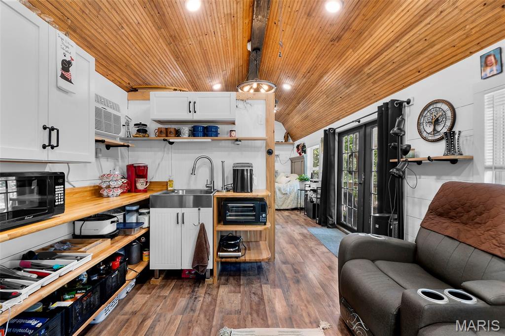 Oakwood Properties Association - Land
