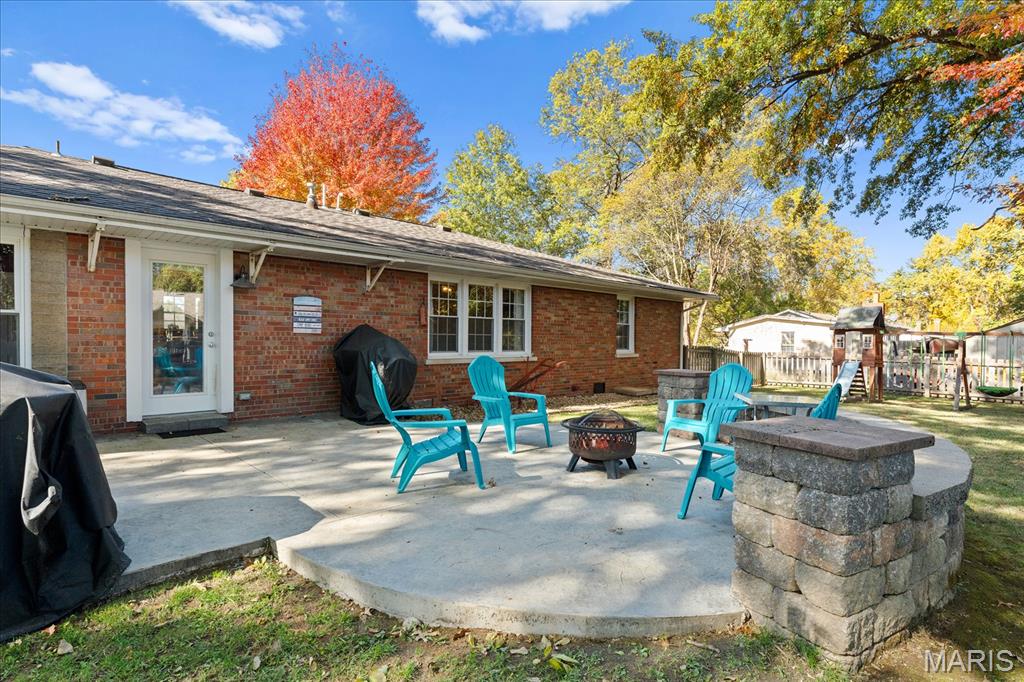 Sulphur Spgs Woods - Residential