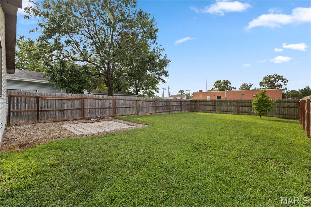 Pontoon Place - Residential