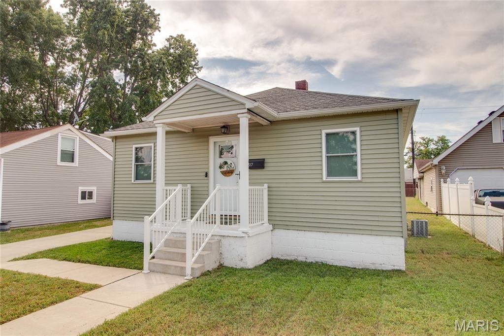Central Place - Residential