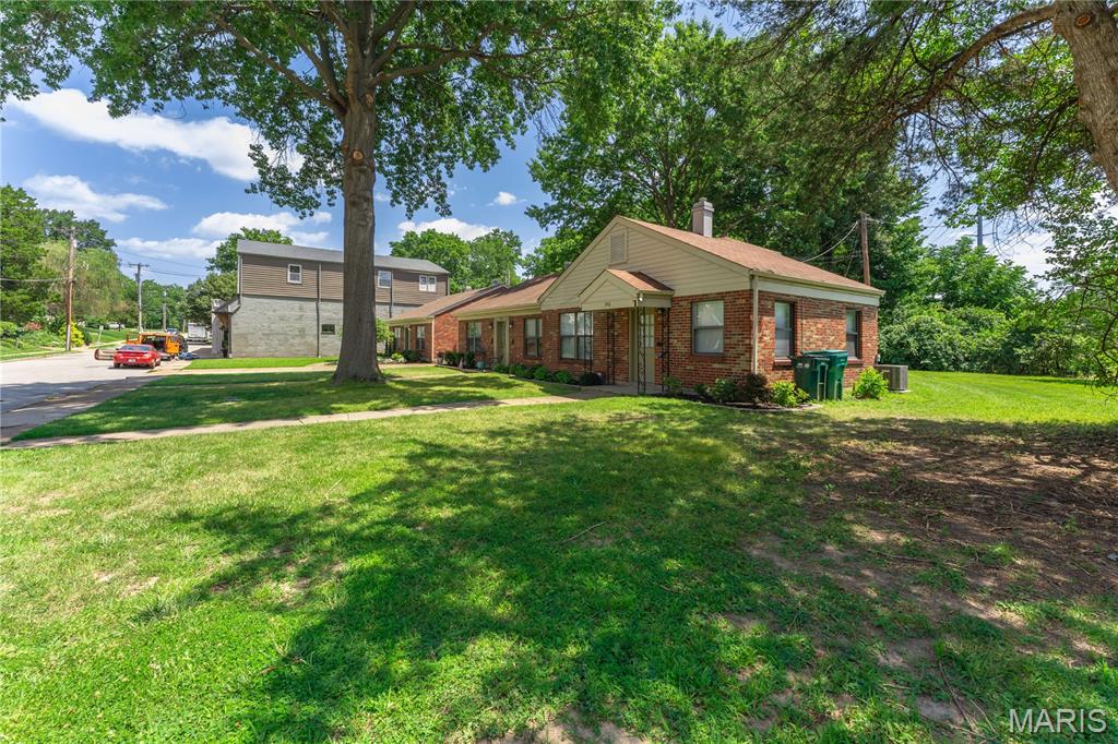 Pasadena Webster - Residential Income