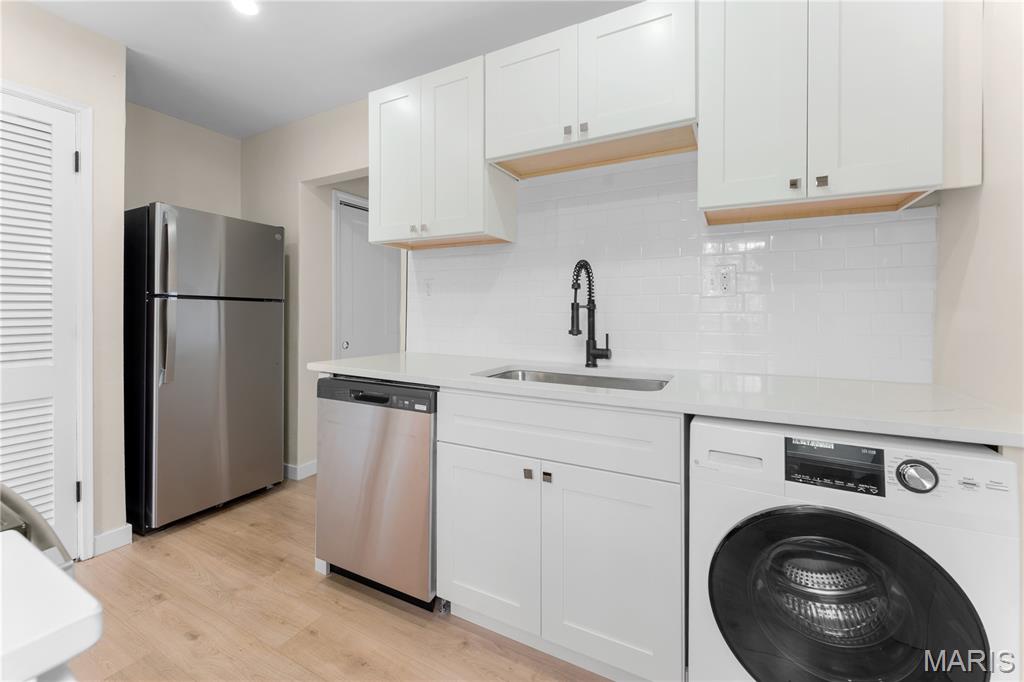 Pasadena Webster - Residential Income