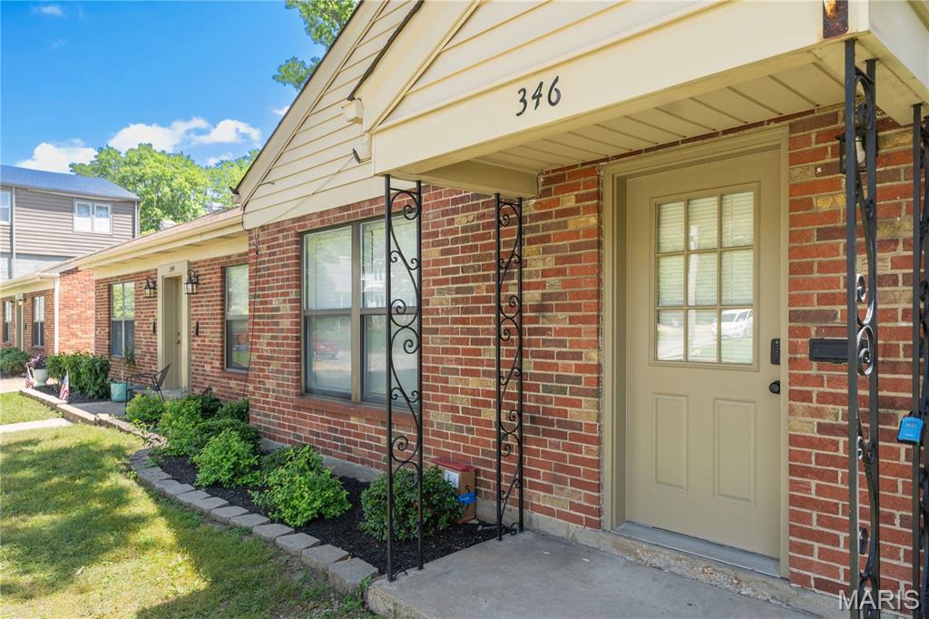 Pasadena Webster - Residential Income
