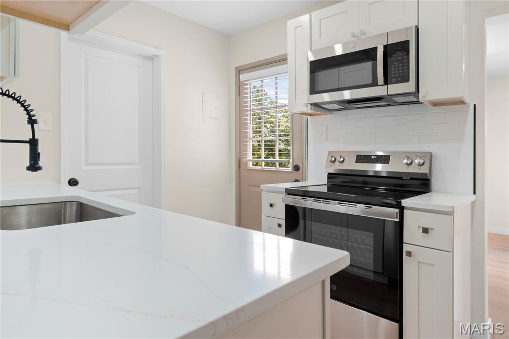 Pasadena Webster - Residential Income