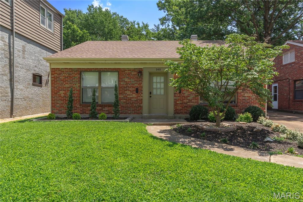 Pasadena Webster - Residential Income