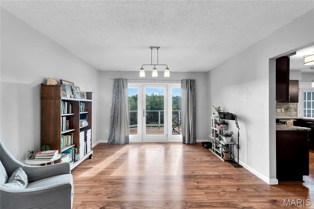 La Bon Country Estates 02 - Residential