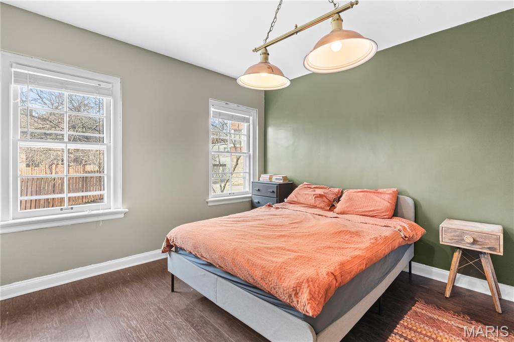 Davis Place Condo - Residential