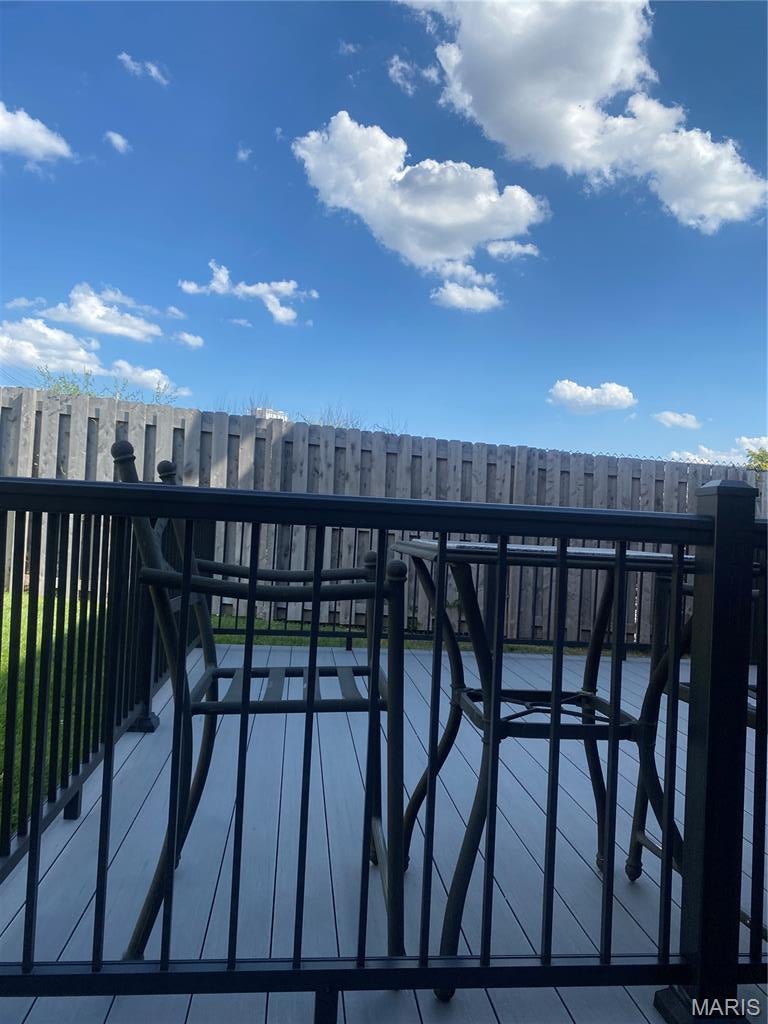 400 North Sarah Street - Residential