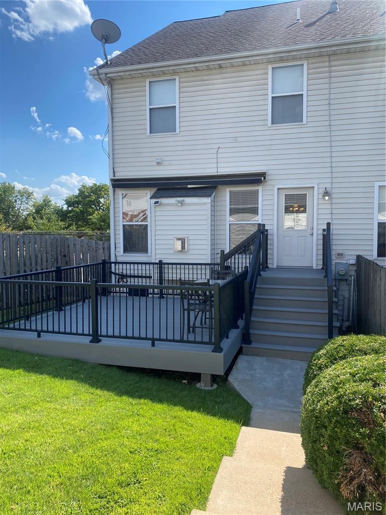 400 North Sarah Street - Residential