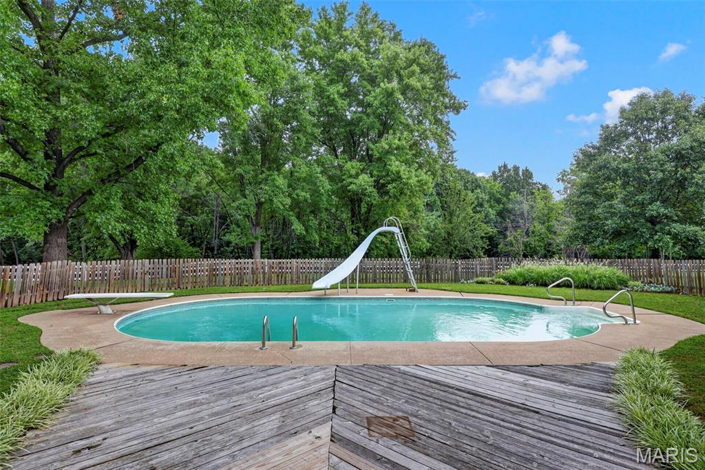 Woodcliff Ac - Residential