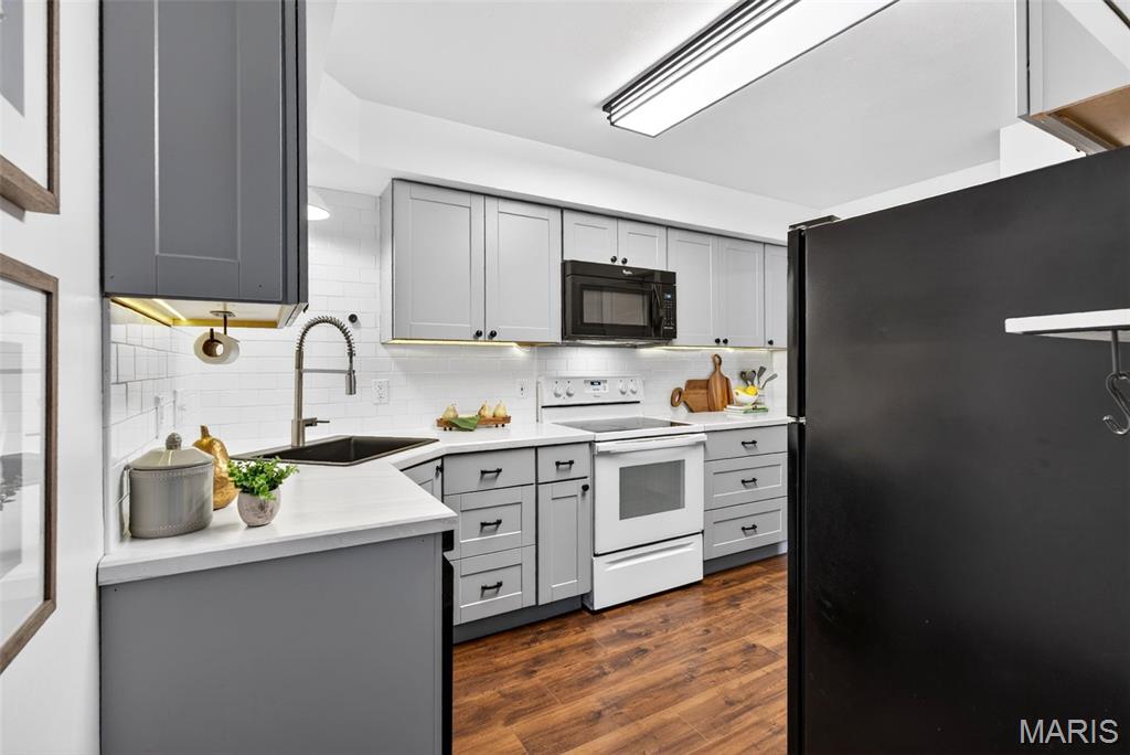 Westglen Village 5 - Residential