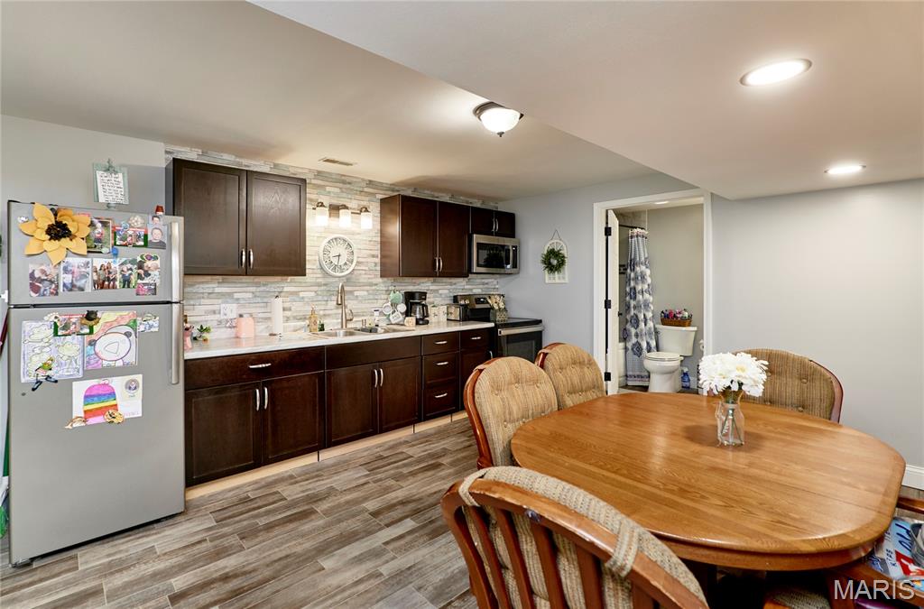 Peine Lake Estate #1 - Residential