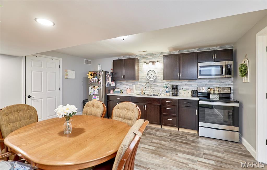 Peine Lake Estate #1 - Residential