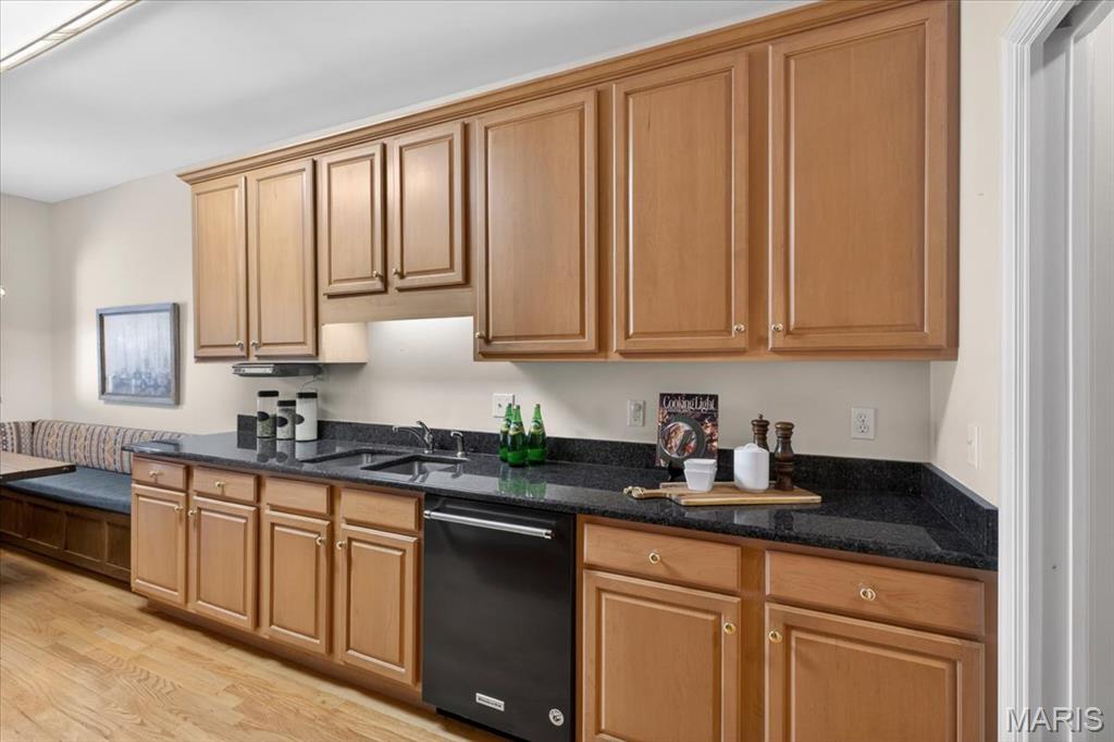 Villas At Worthington A Condo - Residential