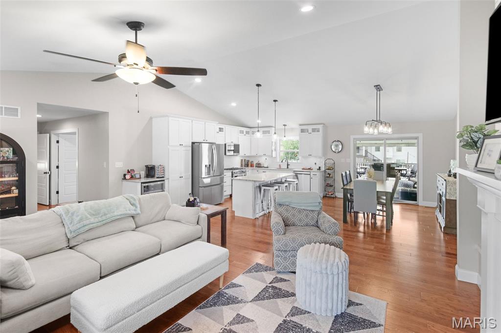 Stonebriar Manor Ph 1 - Residential