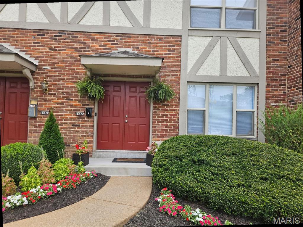 Queen Anne Condo - Residential