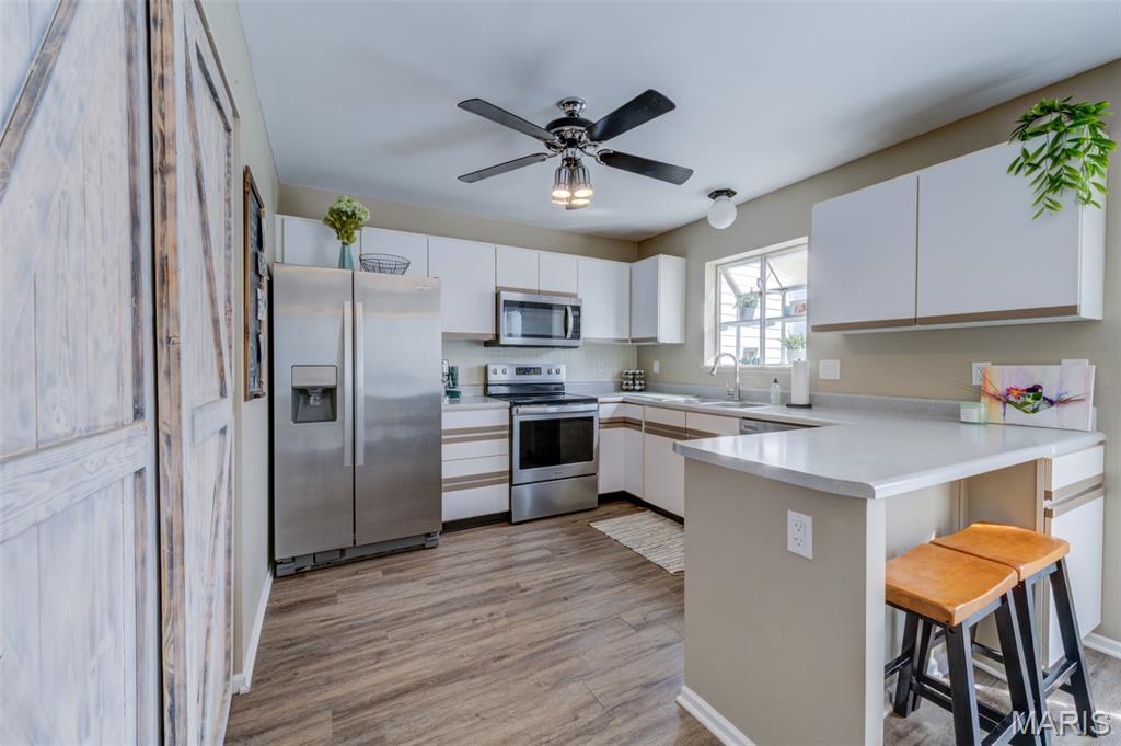 Sherman Meadows Twnhms - Residential