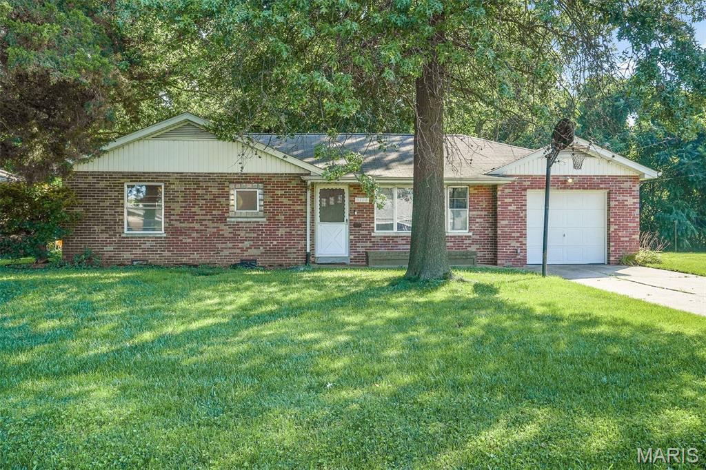 Welcome home to this charming all-brick ranch offering 3 bedrooms, 1 bathroom, and the perfect blend of comfort and outdoor living. Inside, you'll find a functional layout with inviting living spaces ready for your personal touch. Step outside to a spacious backyard that's ideal for entertaining, relaxing, or letting pets and kids play, complete with an in-ground basketball hoop for endless fun. A 1-car attached garage provides added convenience and storage. Whether you're a first-time buyer, looking to downsize, or searching for a great investment opportunity, this well-maintained home is one you won't want to miss!

Buyer to independently verify all MLS information, including but not limited to square footage, room measurements, lot size, taxes, and school district.