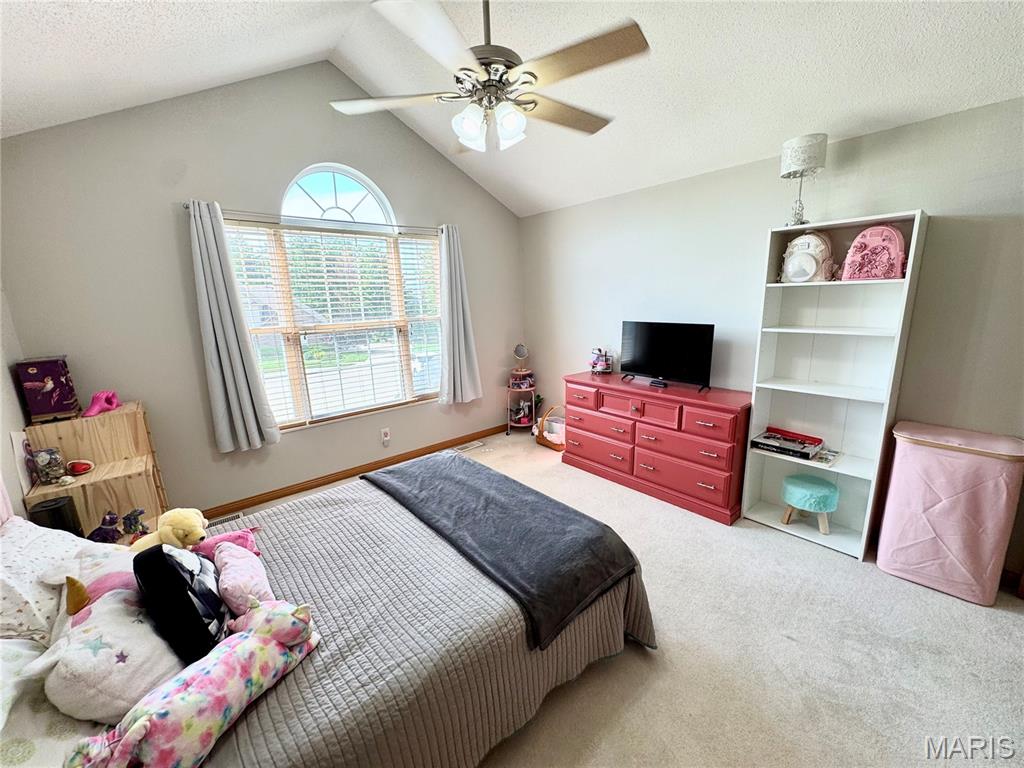 Lincoln Mdws #2 - Residential Lease