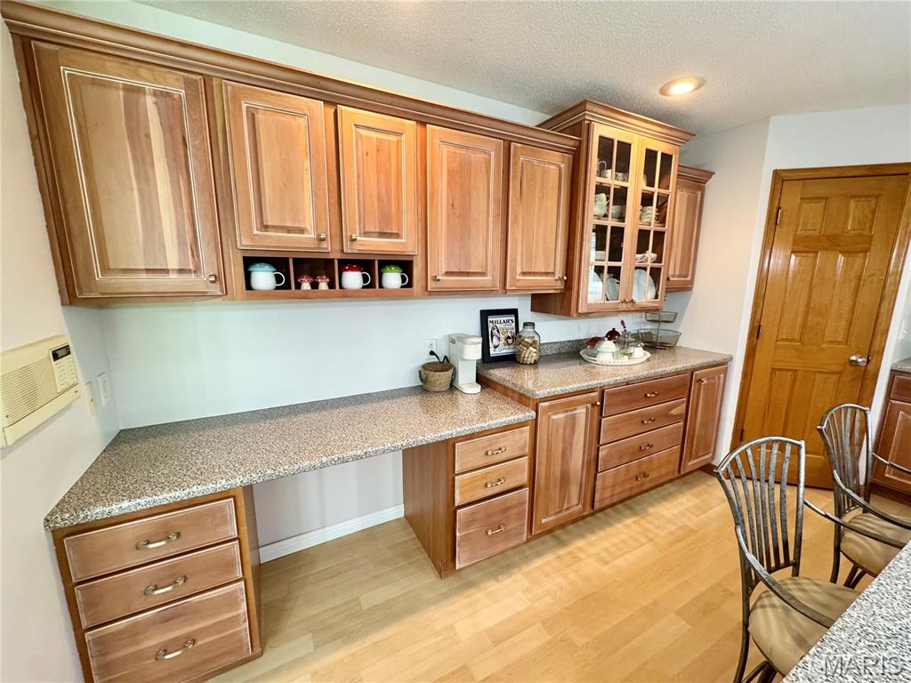 Lincoln Mdws #2 - Residential Lease