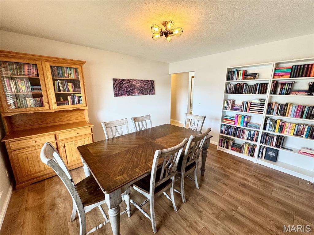 Lincoln Mdws #2 - Residential Lease