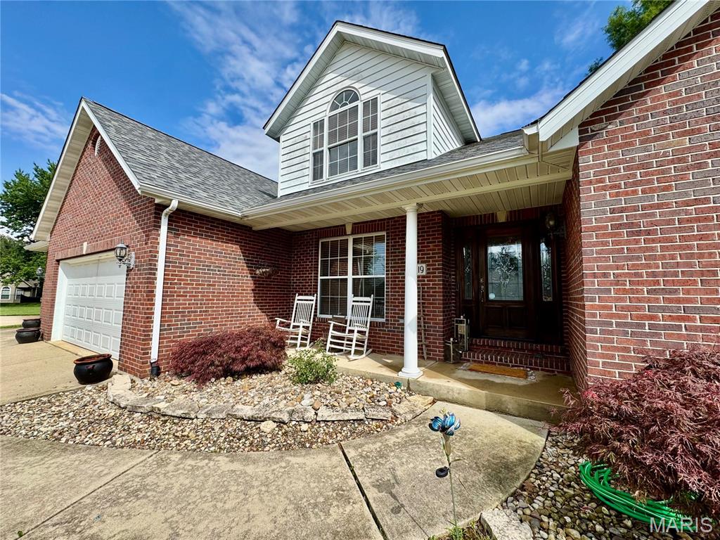 Lincoln Mdws #2 - Residential Lease