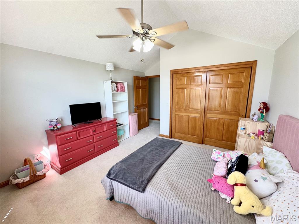 Lincoln Mdws #2 - Residential Lease