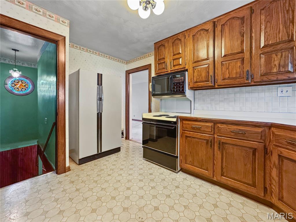 Brown and Maxey - Residential