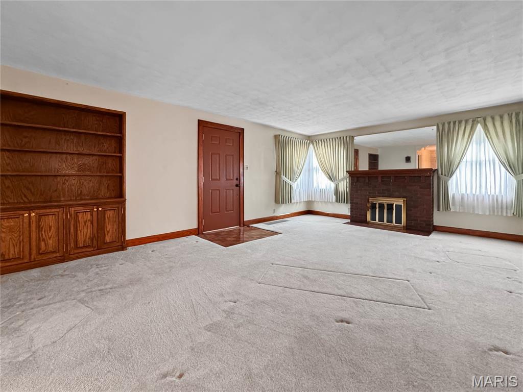 Brown and Maxey - Residential
