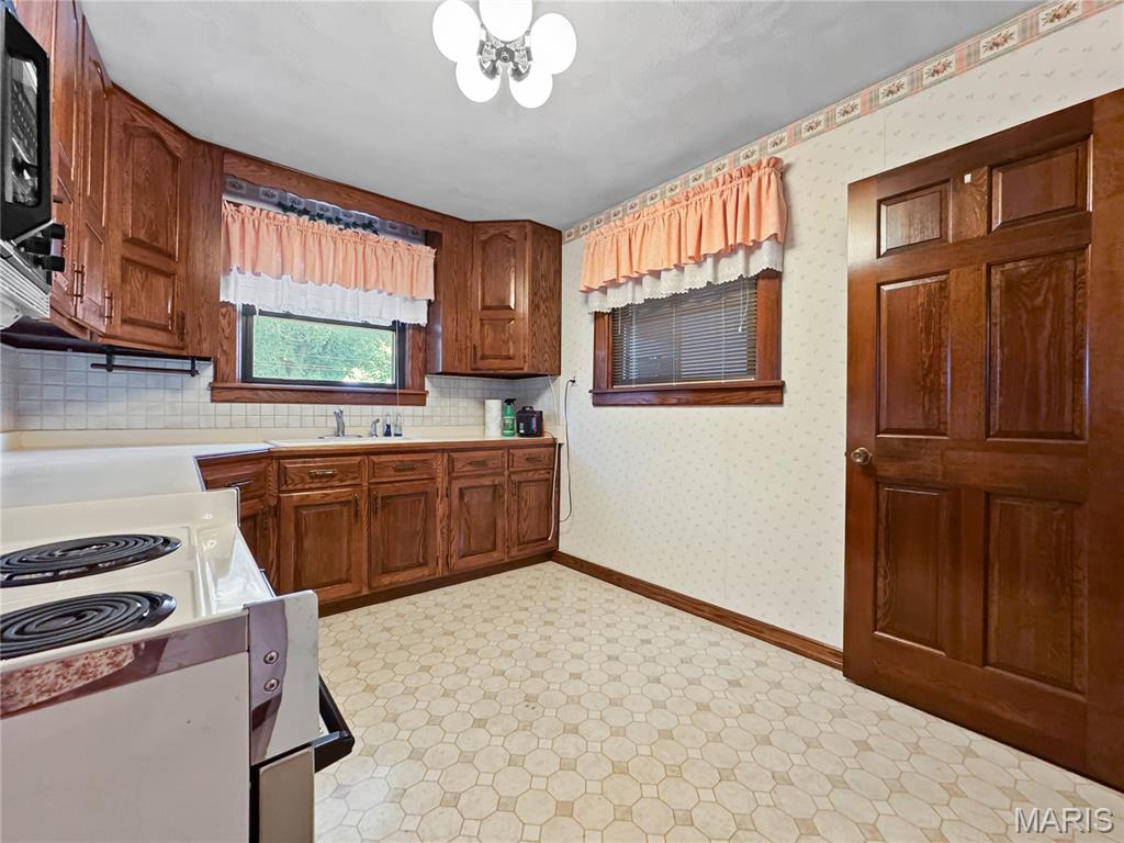 Brown and Maxey - Residential