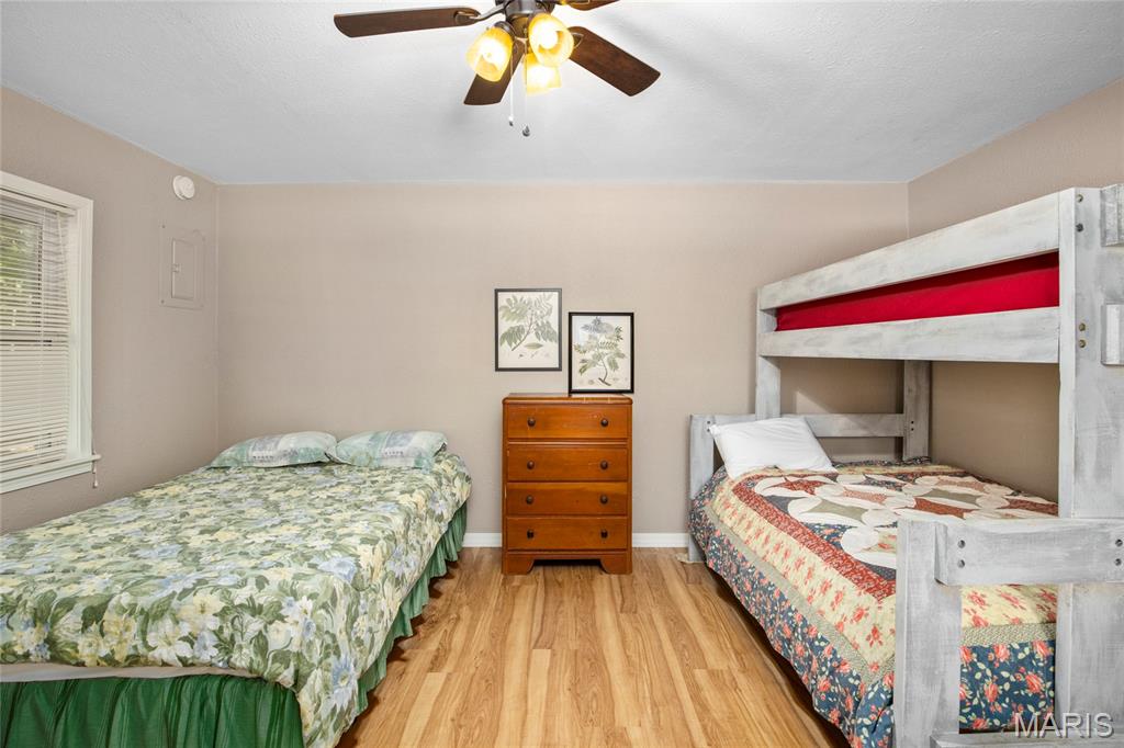 n/a - Commercial Sale