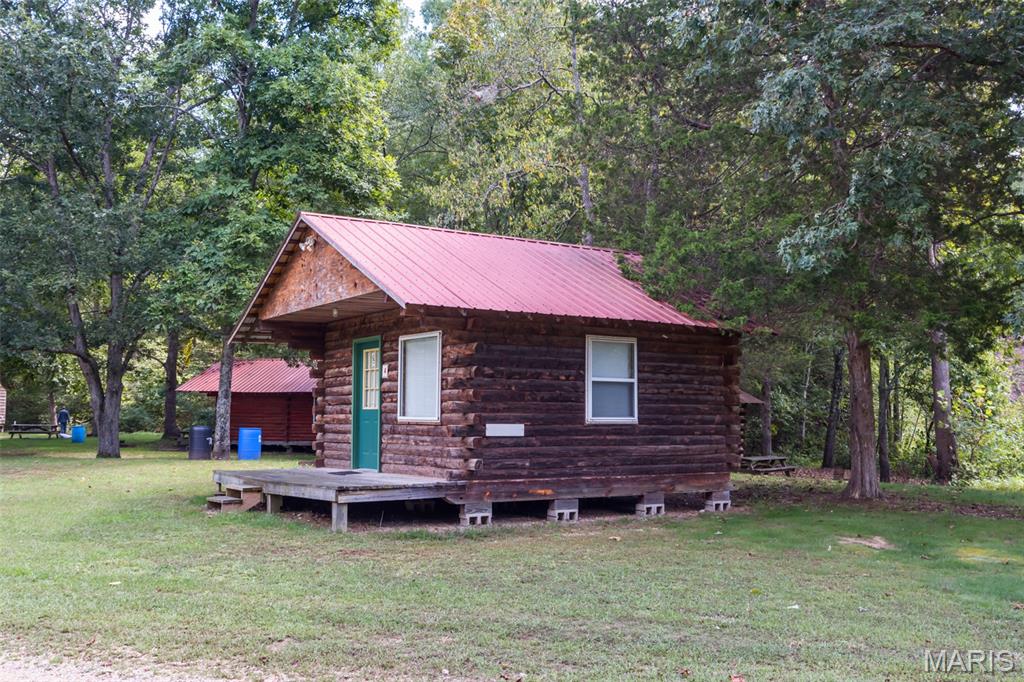 n/a - Commercial Sale