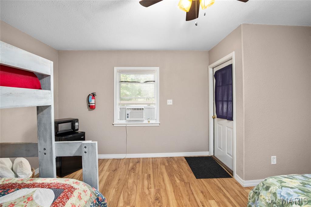 n/a - Commercial Sale