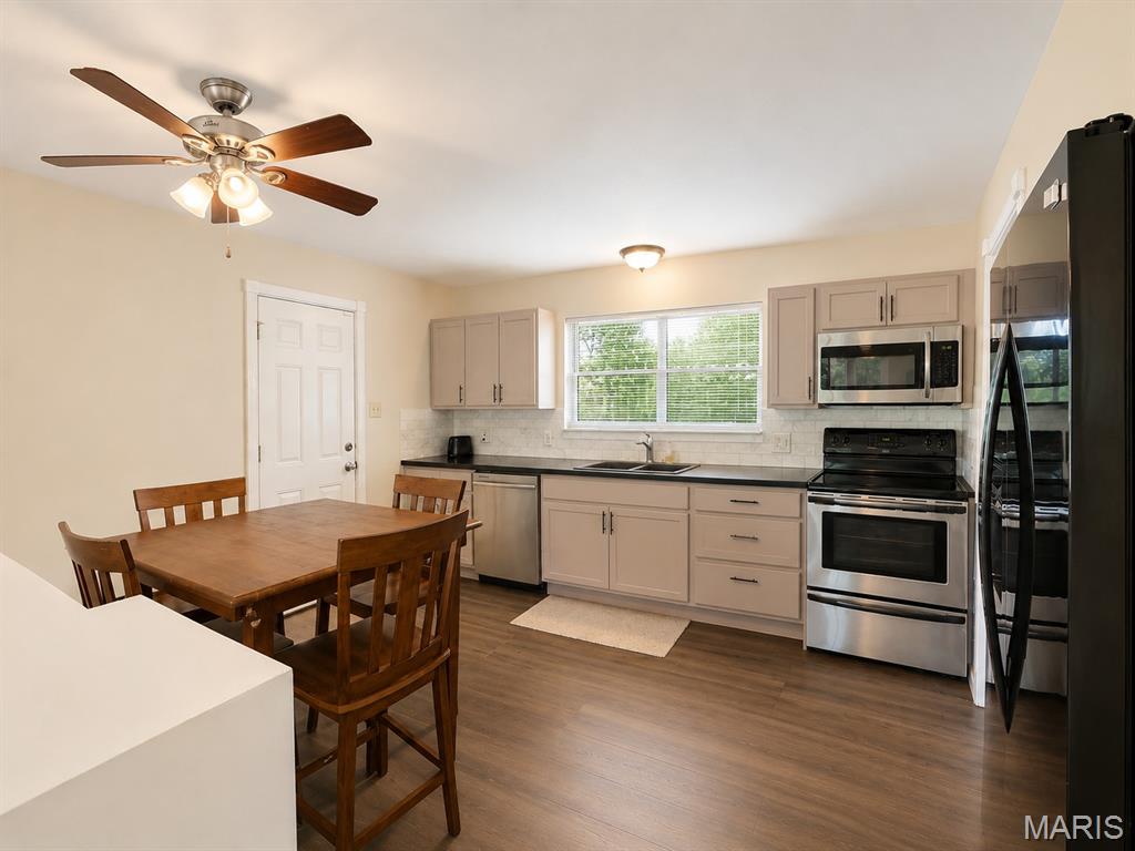 Valle Lake 02 - Residential