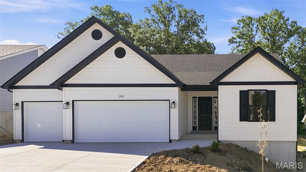 Twin Pines - Residential